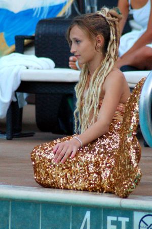 Mermaid Convention Photography #276<br>1,354 x 2,030<br>Published 6 years ago