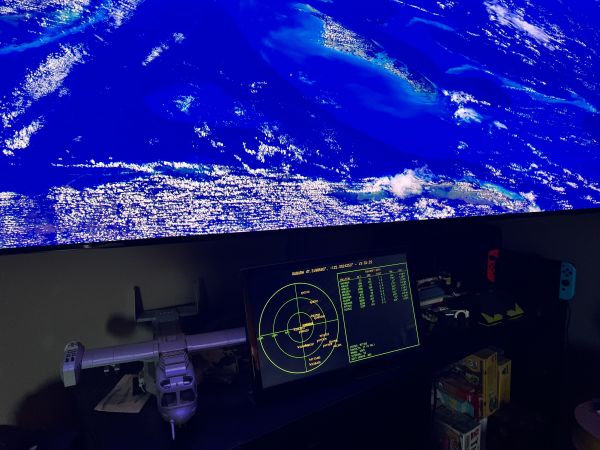 ADS-B Airplane Tracking #1726<br>4,032 x 3,024<br>Published 2 weeks ago